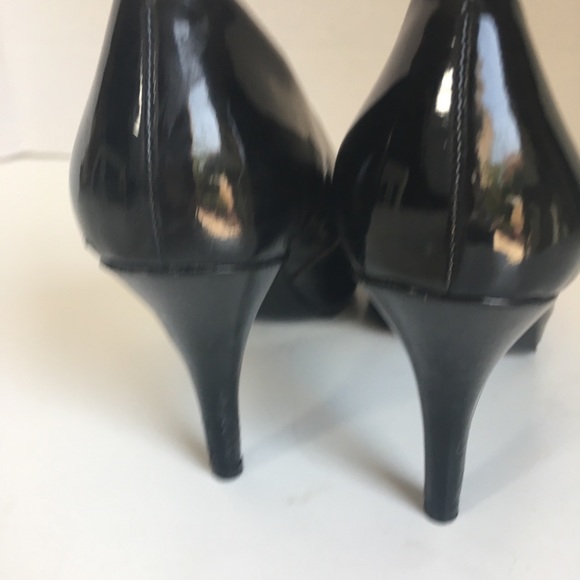 Nine West Sz 6.5M Peep Toe Black Patent Leather - Picture 3 of 8